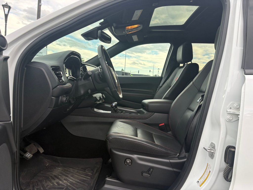 Dodge Durango GT PLUS BLACKTOP 2025 à Pointe-Aux-Trembles, Québec - 15 - w1024h768px
