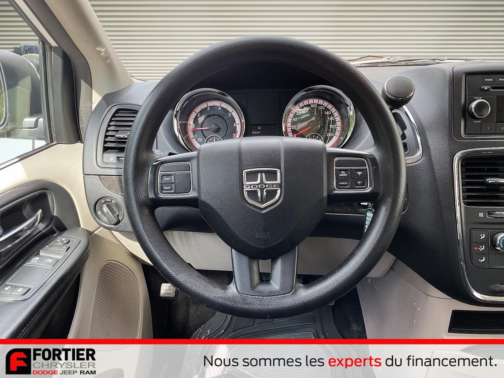 Dodge Grand Caravan SE + CANADA VALUE PACKAGE + STOW N' GO 2016 à Pointe-Aux-Trembles, Québec - 9 - w1024h768px