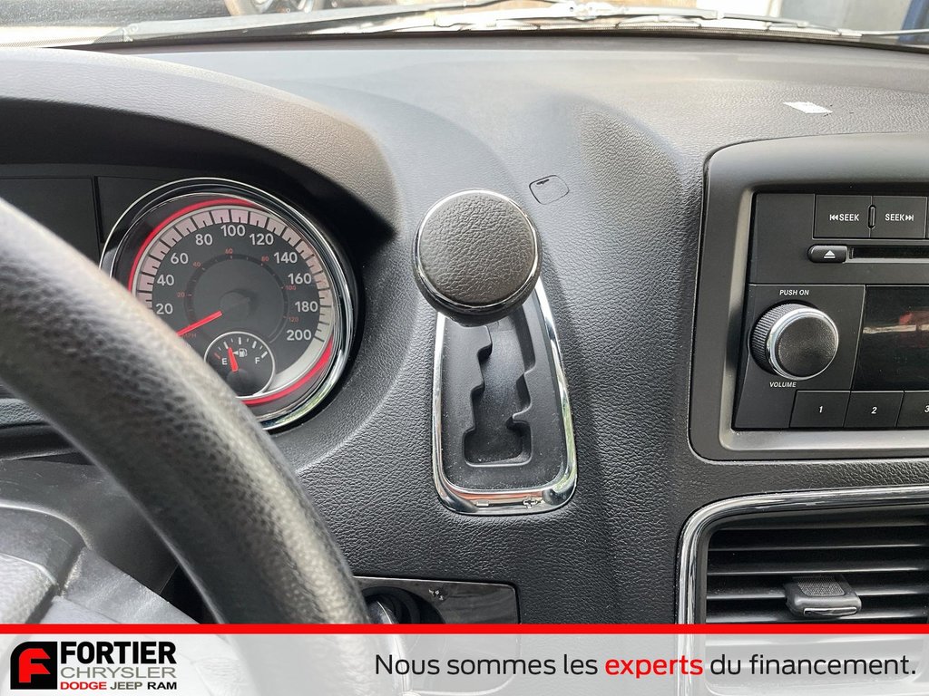 Dodge Grand Caravan SE + CANADA VALUE PACKAGE + STOW N' GO 2016 à Pointe-Aux-Trembles, Québec - 14 - w1024h768px