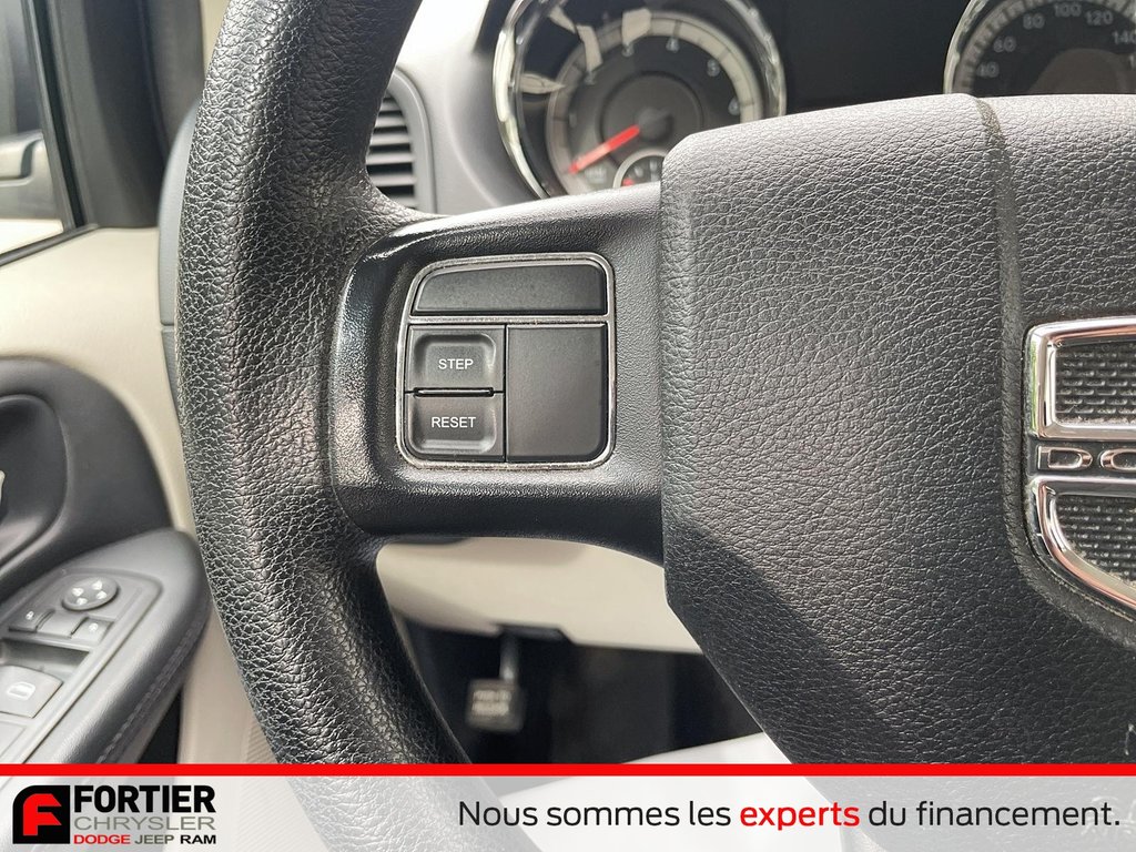 Dodge Grand Caravan SE + CANADA VALUE PACKAGE + STOW N' GO 2016 à Pointe-Aux-Trembles, Québec - 10 - w1024h768px