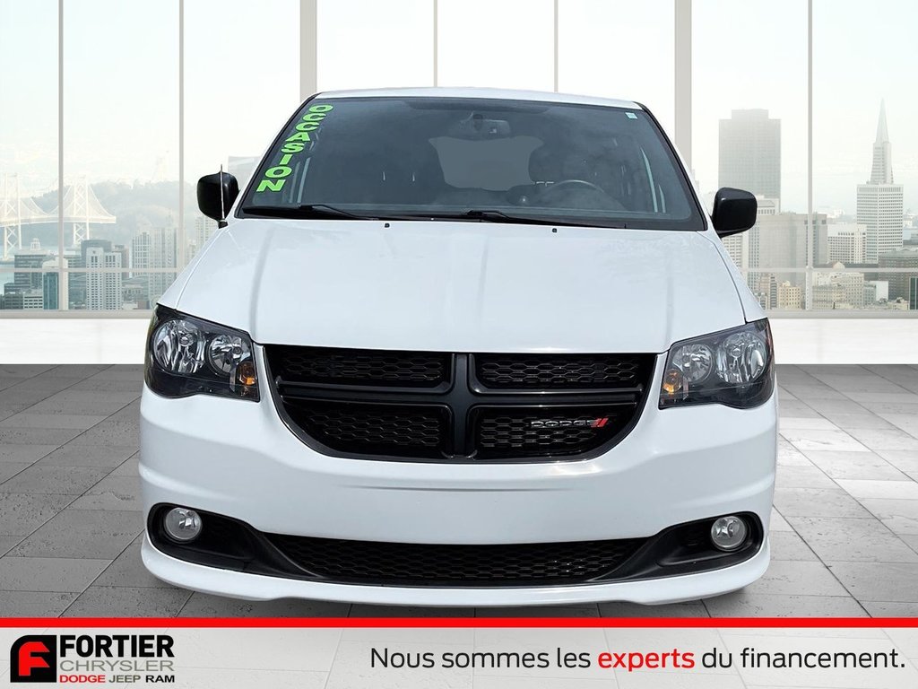 2017 Dodge Grand Caravan SXT PLUS + BLACKTOP + DVD in Pointe-Aux-Trembles, Quebec - 2 - w1024h768px