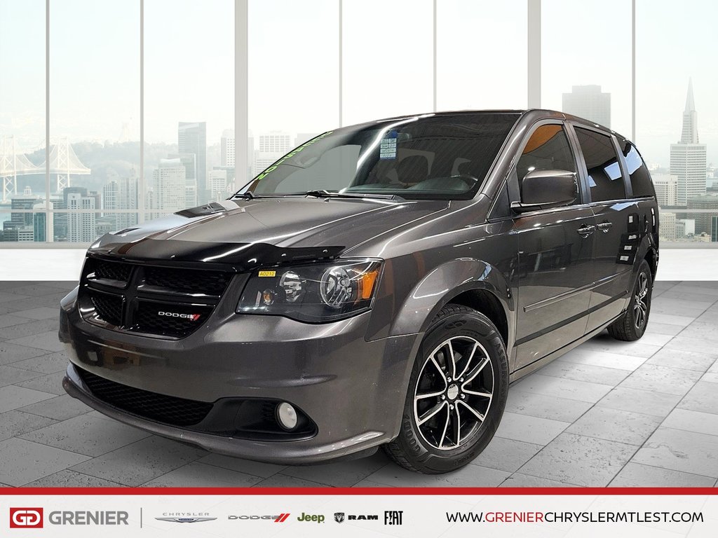 Dodge Grand Caravan SXT + PREMIUM PLUS + BLACKTOP + CUIR 2017 à Pointe-Aux-Trembles, Québec - 1 - w1024h768px