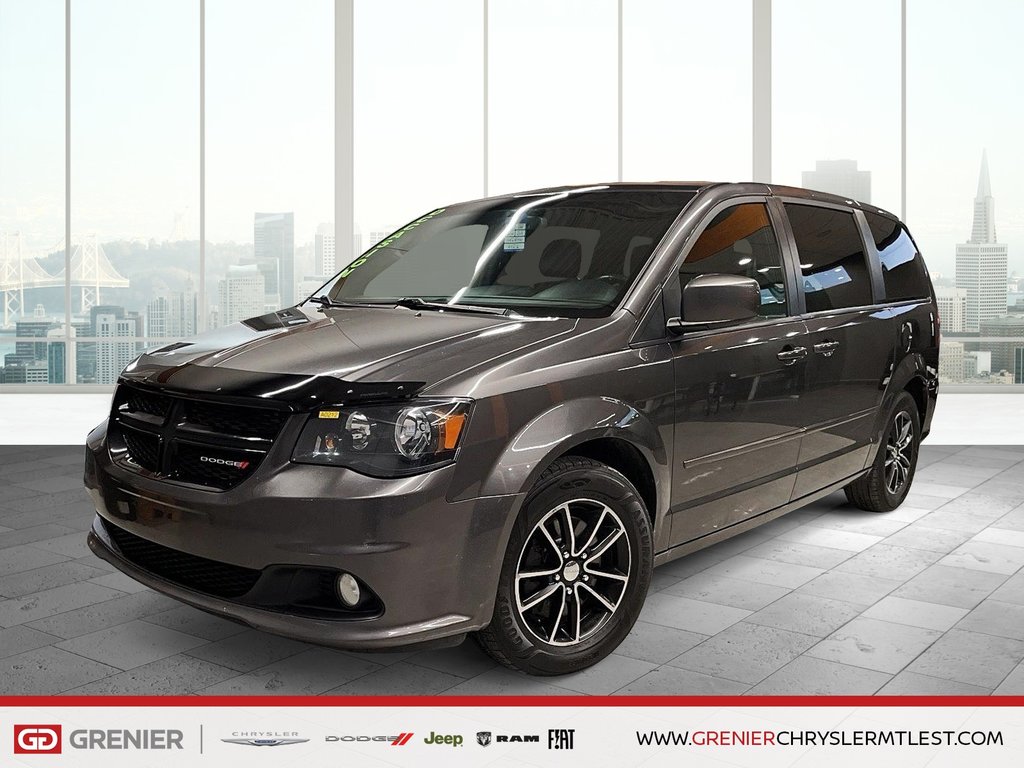 Dodge Grand Caravan SXT + PREMIUM PLUS + BLACKTOP + CUIR 2017 à Pointe-Aux-Trembles, Québec - 18 - w1024h768px