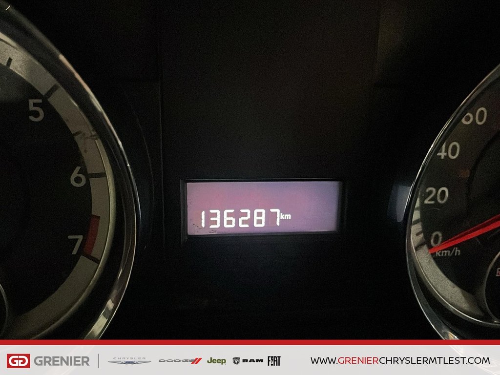 Dodge Grand Caravan SXT + STOW N GO + GROUPE ELECTRIQUE 2017 à Pointe-Aux-Trembles, Québec - 13 - w1024h768px
