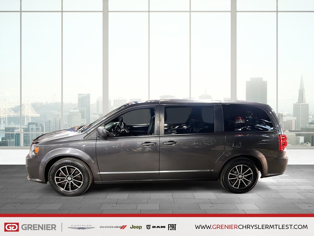 2018 Dodge Grand Caravan GT + CUIR + 7 PASSAGERS + STOW N GO in Pointe-Aux-Trembles, Quebec - 6 - w1024h768px
