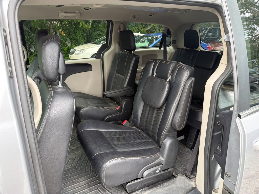 Dodge Grand Caravan Crew Plus 2019 à Pointe-Aux-Trembles, Québec - 14 - w1024h768px