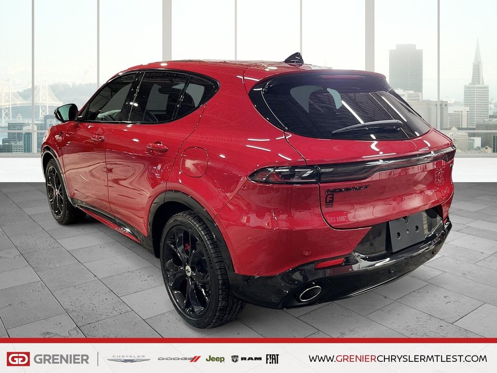 2024 Dodge Hornet PHEV R/T PLUS in Pointe-Aux-Trembles, Quebec - 6 - w1024h768px