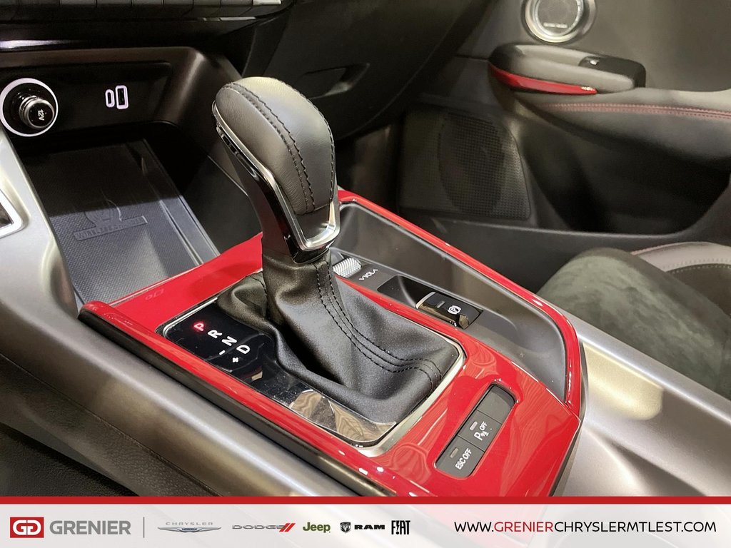 2024 Dodge Hornet PHEV R/T PLUS in Pointe-Aux-Trembles, Quebec - 13 - w1024h768px