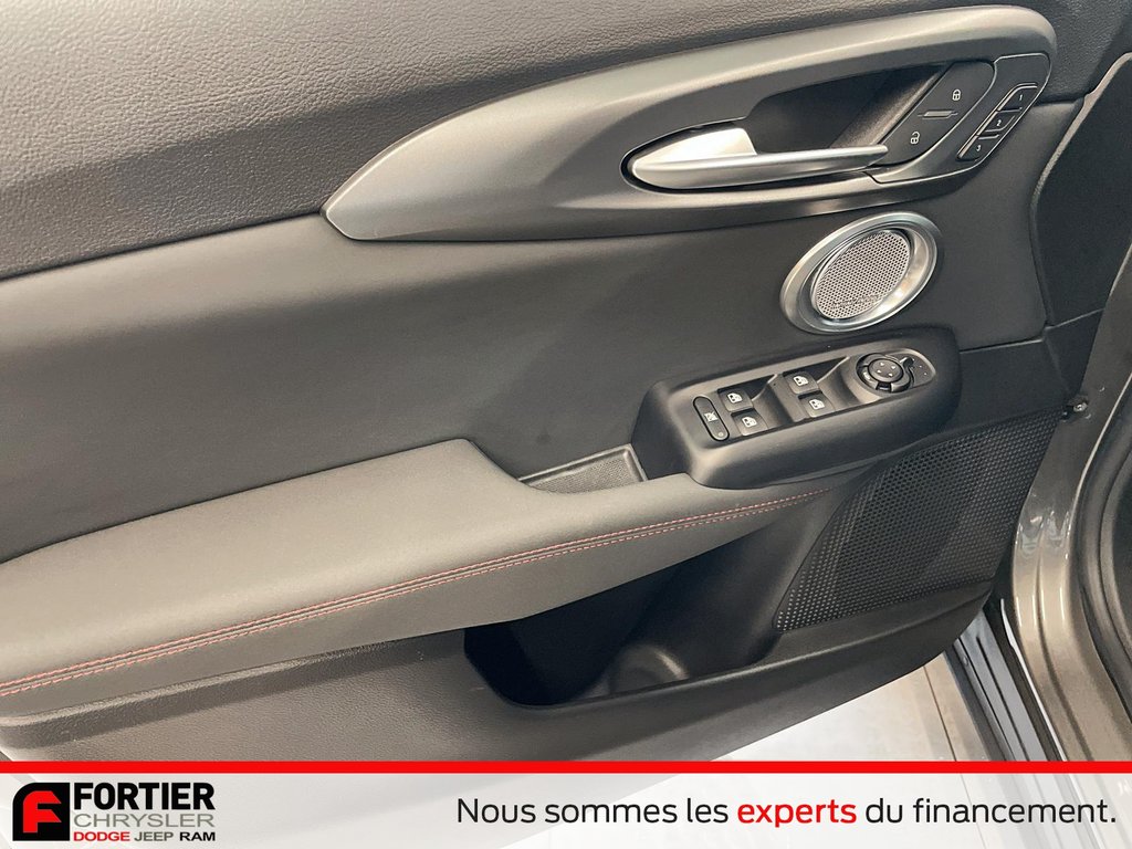 Dodge HORNET GT PLUS 2023 à Pointe-Aux-Trembles, Québec - 11 - w1024h768px