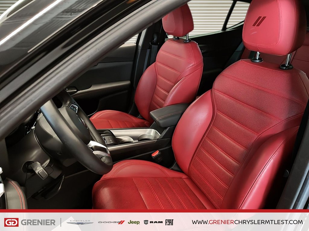 2024 Dodge HORNET GT PLUS + AWD + BLACKTOP + TOIT OUVRANT in Pointe-Aux-Trembles, Quebec - 7 - w1024h768px