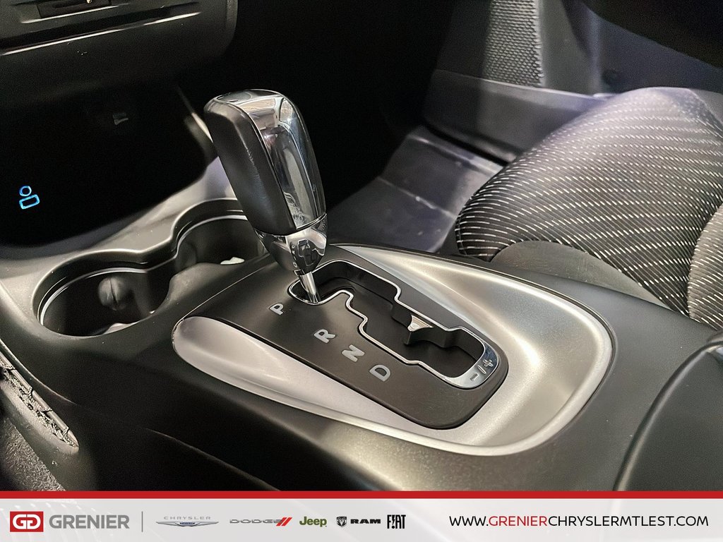 Dodge Journey SXT + AWD + V6 + BLACKTOP + 2018 à Pointe-Aux-Trembles, Québec - 16 - w1024h768px
