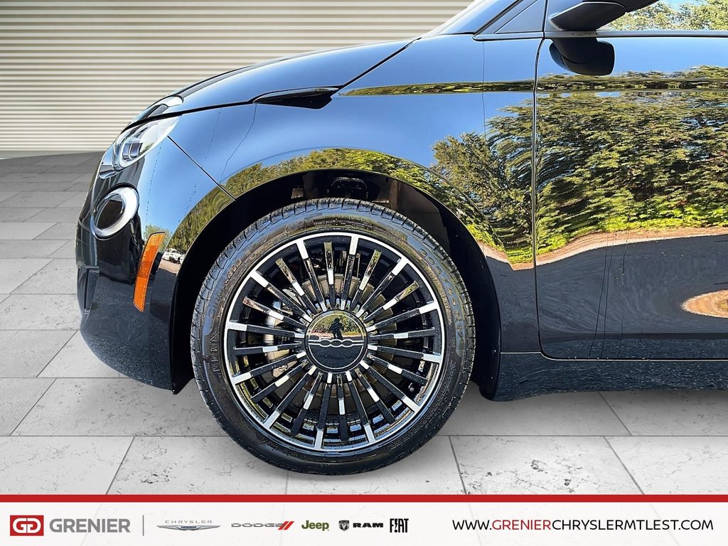 2025 Fiat 500e RED in Pointe-Aux-Trembles, Quebec - 7 - w1024h768px