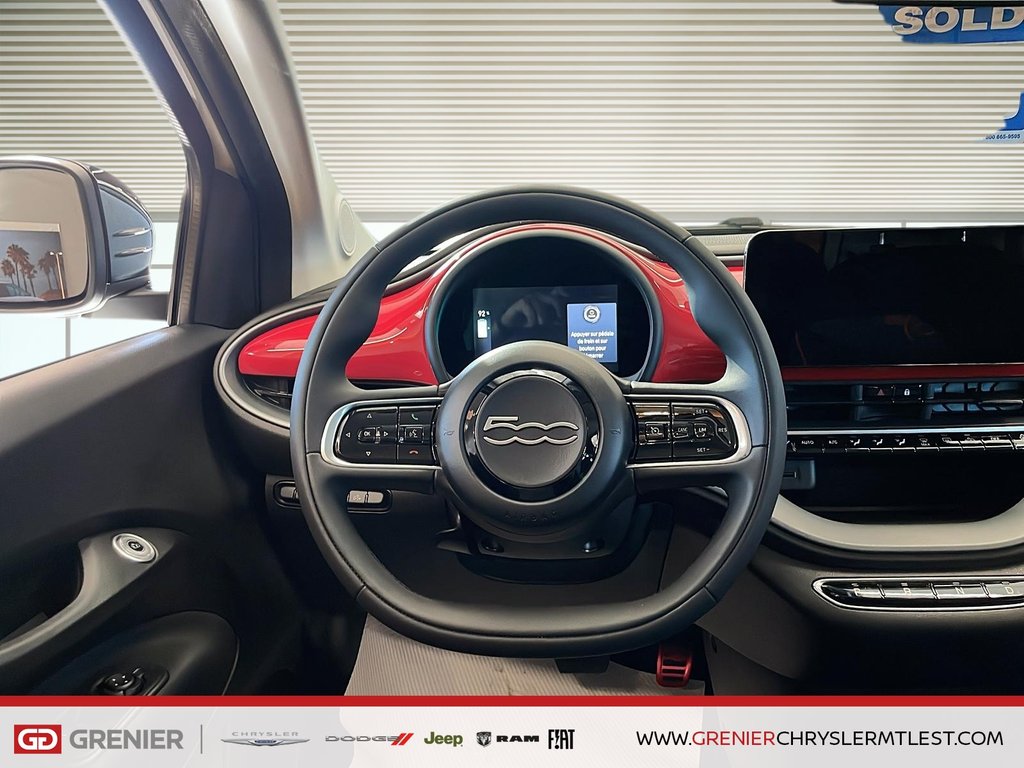 2025 Fiat 500e RED in Pointe-Aux-Trembles, Quebec - 9 - w1024h768px