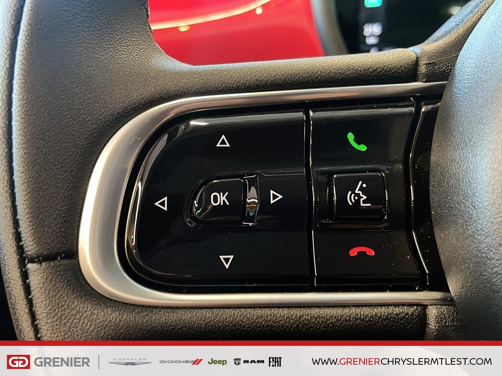 2025 Fiat 500e RED in Pointe-Aux-Trembles, Quebec - 11 - w1024h768px