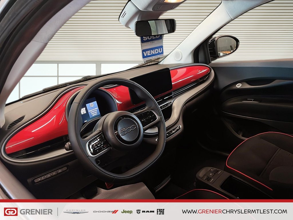 2025 Fiat 500e RED in Pointe-Aux-Trembles, Quebec - 8 - w1024h768px