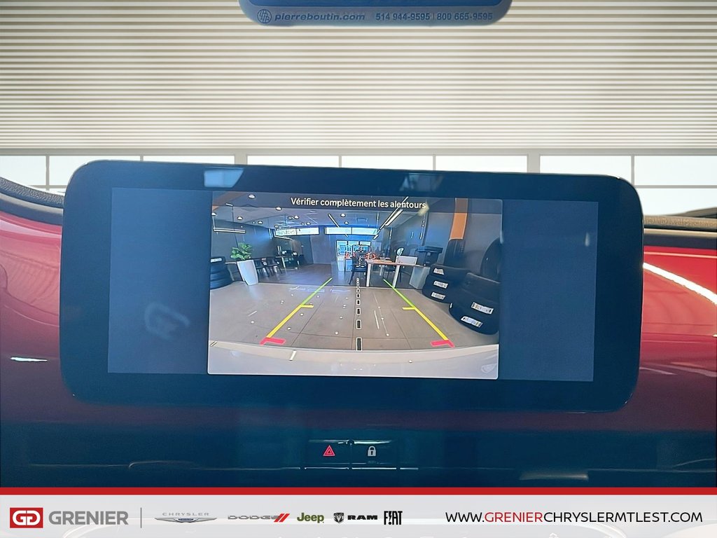 2025 Fiat 500e RED in Pointe-Aux-Trembles, Quebec - 15 - w1024h768px