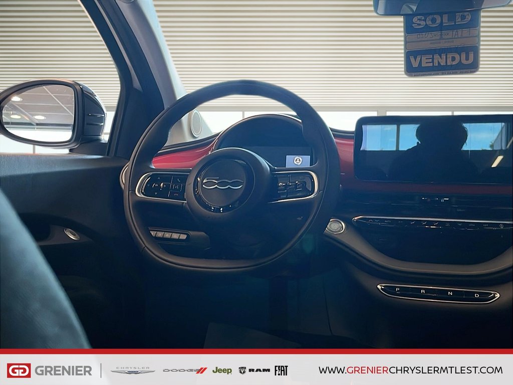 2025 Fiat 500e RED in Pointe-Aux-Trembles, Quebec - 10 - w1024h768px