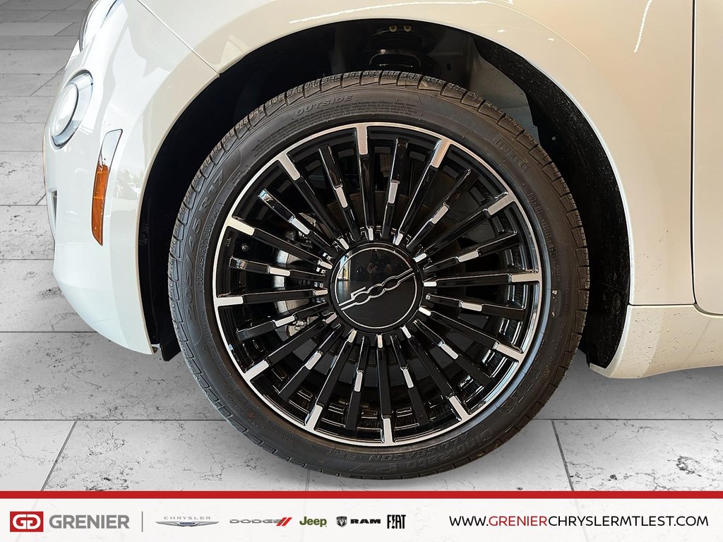 2025 Fiat 500e RED in Pointe-Aux-Trembles, Quebec - 7 - w1024h768px