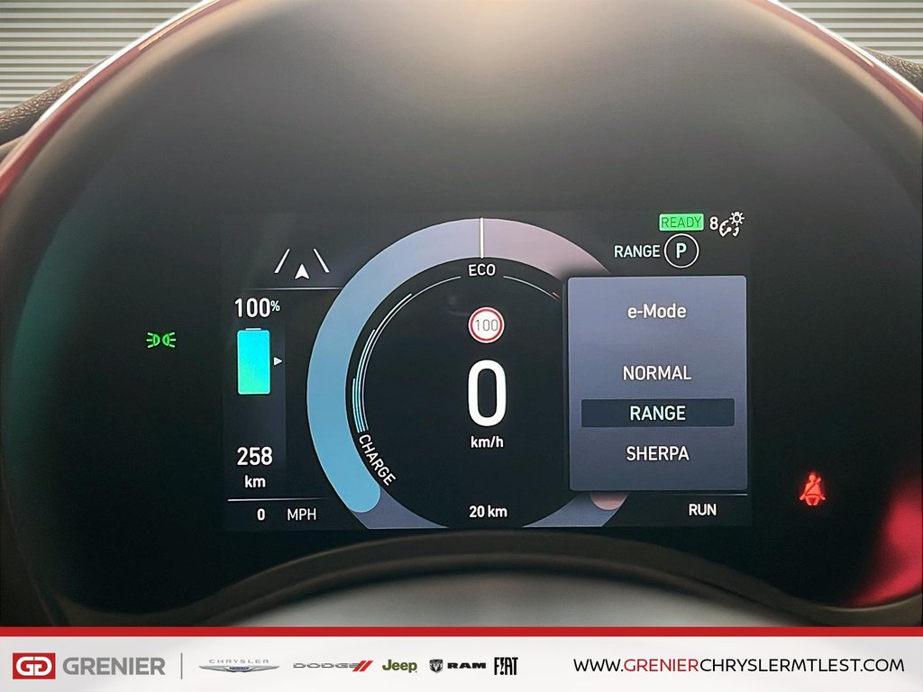 Fiat 500e RED 2025 à Pointe-Aux-Trembles, Québec - 10 - w1024h768px