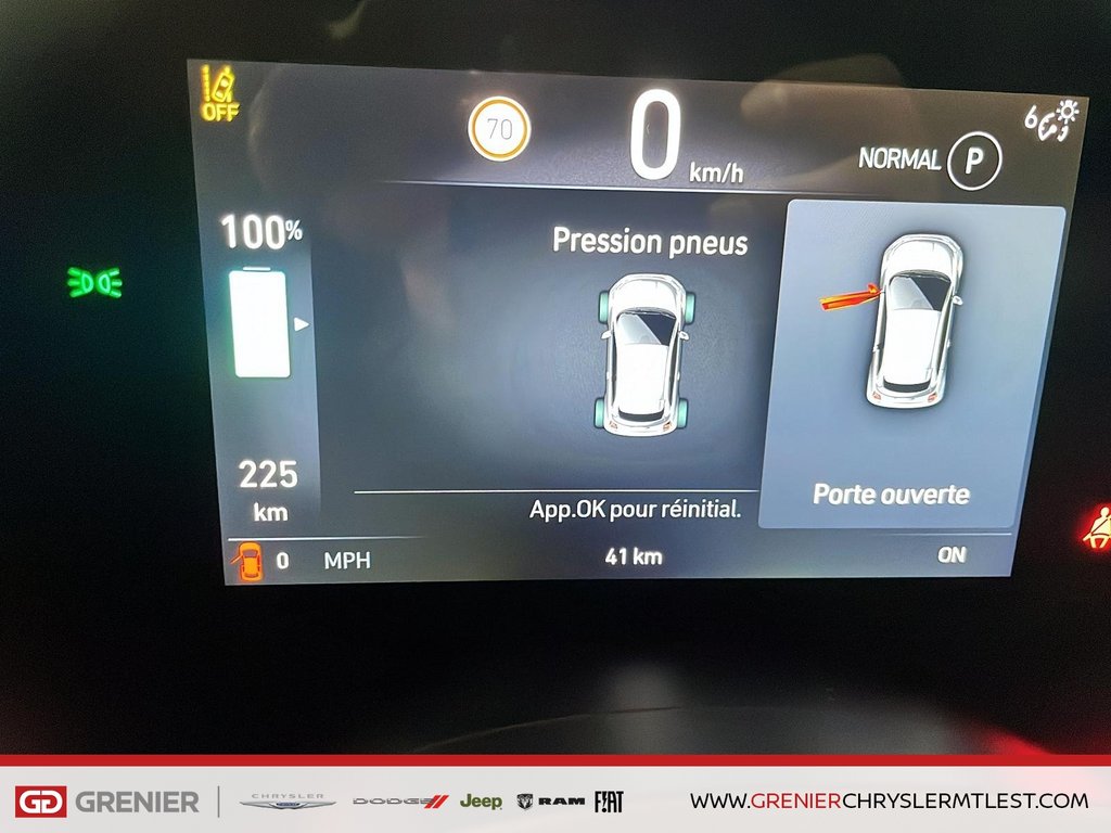 Fiat 500e RED 2025 à Pointe-Aux-Trembles, Québec - 13 - w1024h768px