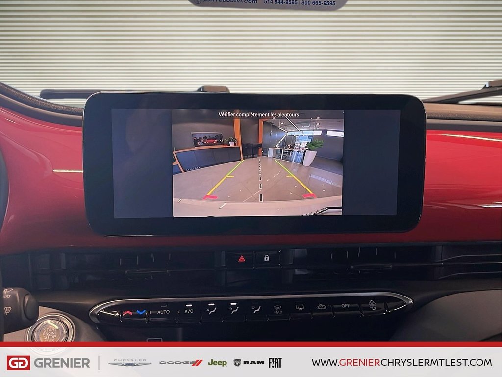 2025 Fiat 500e RED in Pointe-Aux-Trembles, Quebec - 14 - w1024h768px