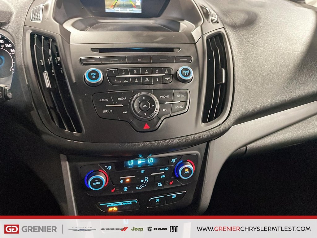 2018 Ford Escape SE + 4WD + BAS KILO in Pointe-Aux-Trembles, Quebec - 17 - w1024h768px