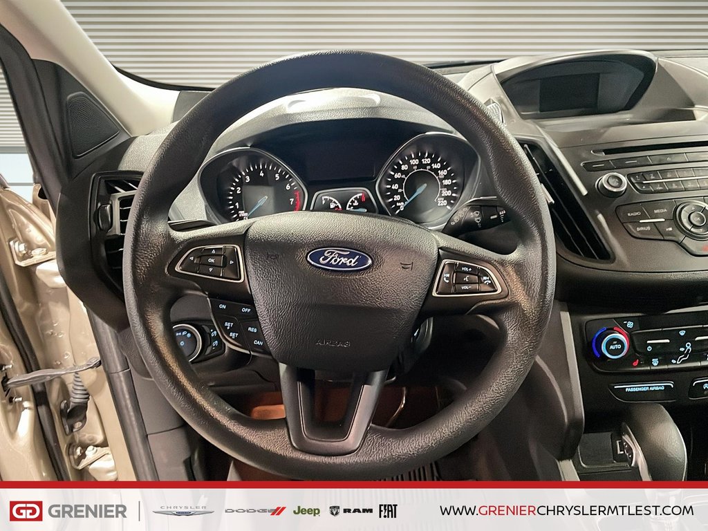 2018 Ford Escape SE + 4WD + BAS KILO in Pointe-Aux-Trembles, Quebec - 11 - w1024h768px