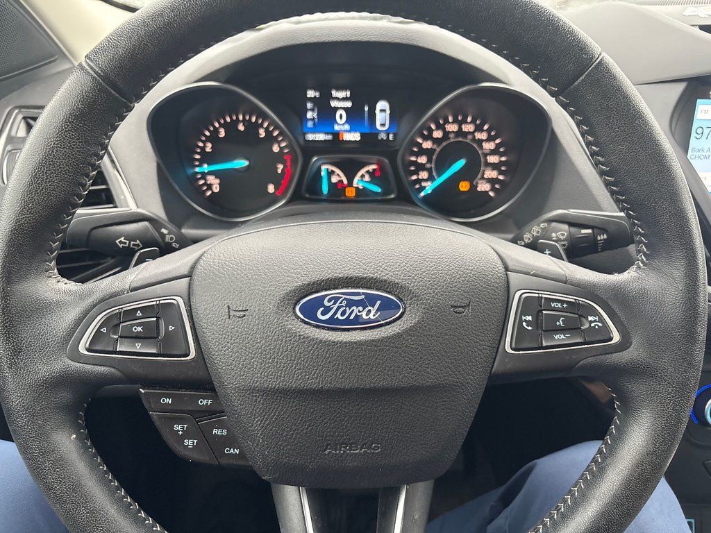2018 Ford Escape Titanium in Pointe-Aux-Trembles, Quebec - 24 - w1024h768px