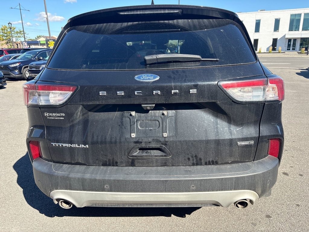 2020 Ford Escape Titanium Hybrid in Pointe-Aux-Trembles, Quebec - 9 - w1024h768px