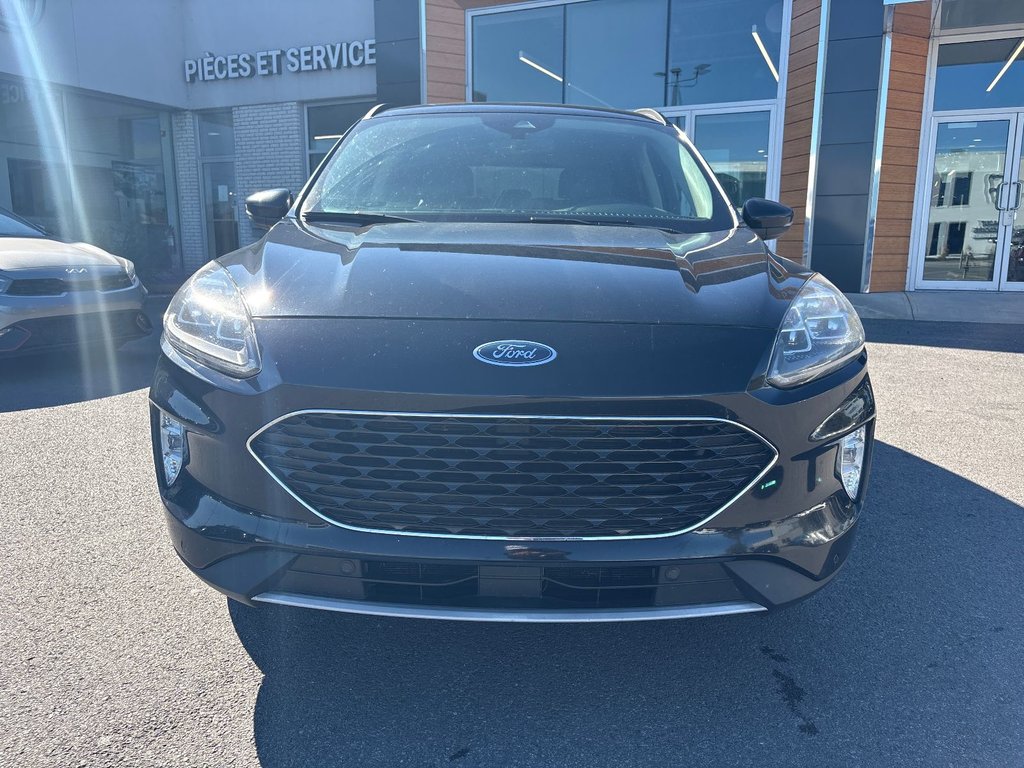2020 Ford Escape Titanium Hybrid in Pointe-Aux-Trembles, Quebec - 3 - w1024h768px