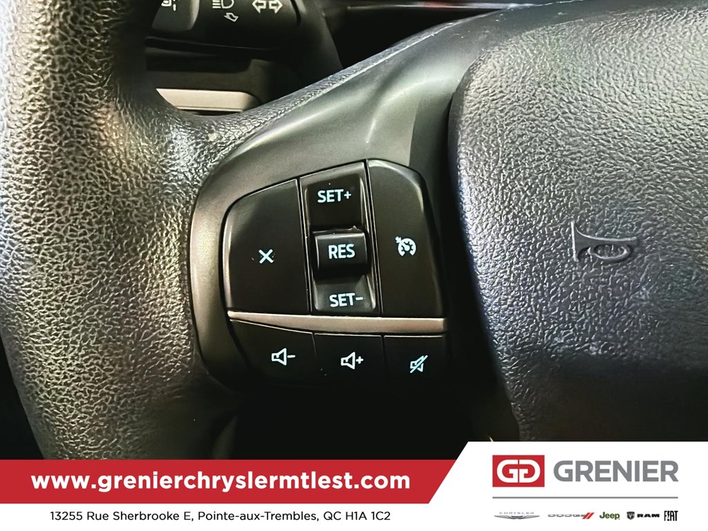 2021 Ford Escape SE in Pointe-Aux-Trembles, Quebec - 14 - w1024h768px