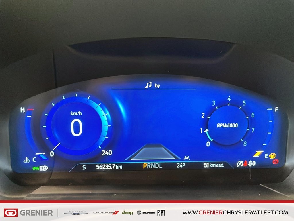 2022 Ford Escape TITANIUM + AWD + TOIT OUVRANT PANO in Pointe-Aux-Trembles, Quebec - 10 - w1024h768px