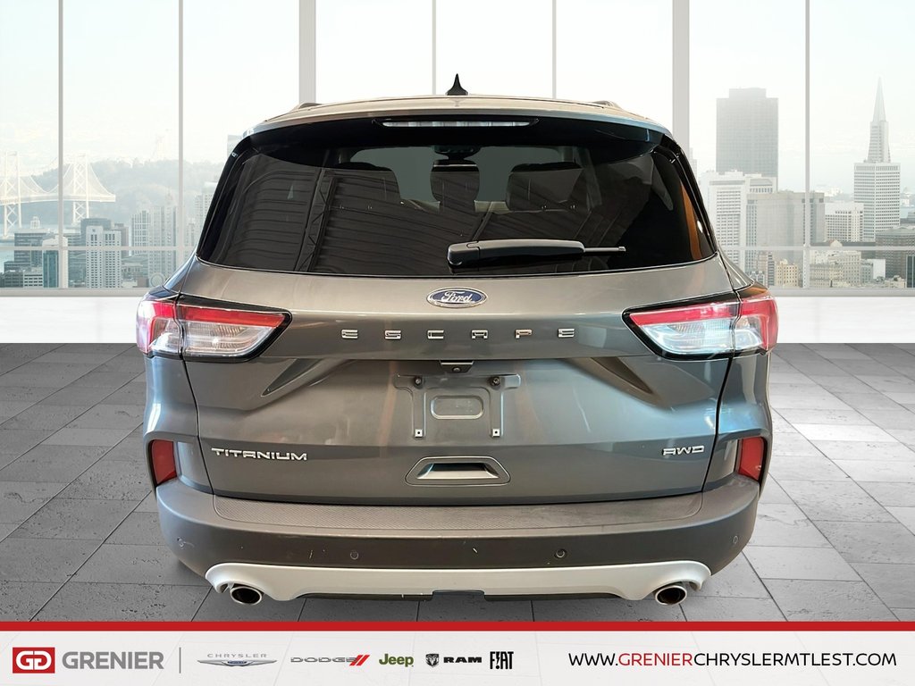 2022 Ford Escape TITANIUM + AWD + TOIT OUVRANT PANO in Pointe-Aux-Trembles, Quebec - 3 - w1024h768px