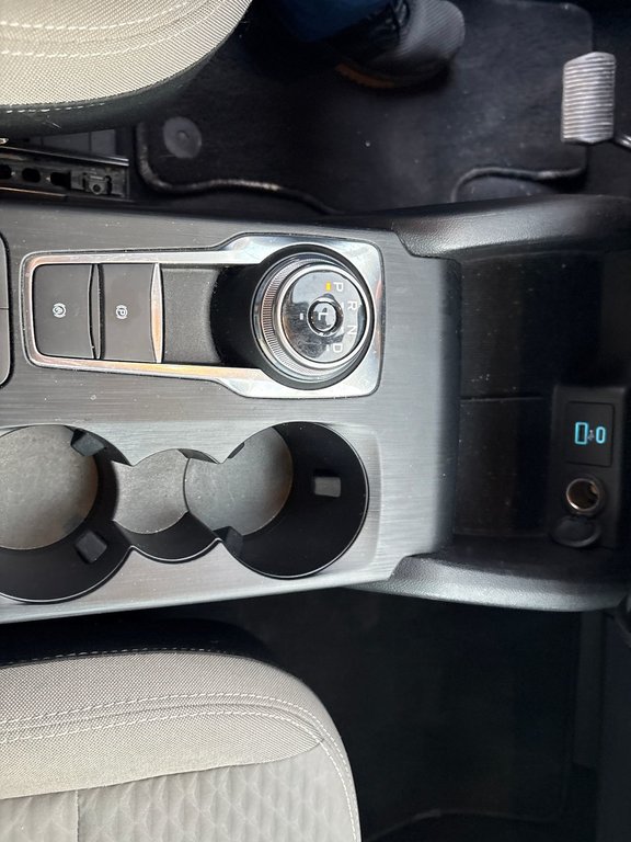 Ford Escape SE AWD 2022 à Pointe-Aux-Trembles, Québec - 18 - w1024h768px