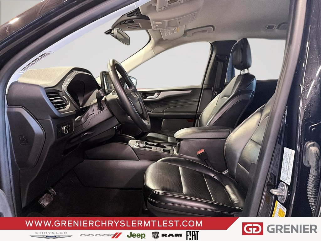 Ford Escape PLATINUM + AWD + CUIR + CARPLAY 2024 à Pointe-Aux-Trembles, Québec - 6 - w1024h768px