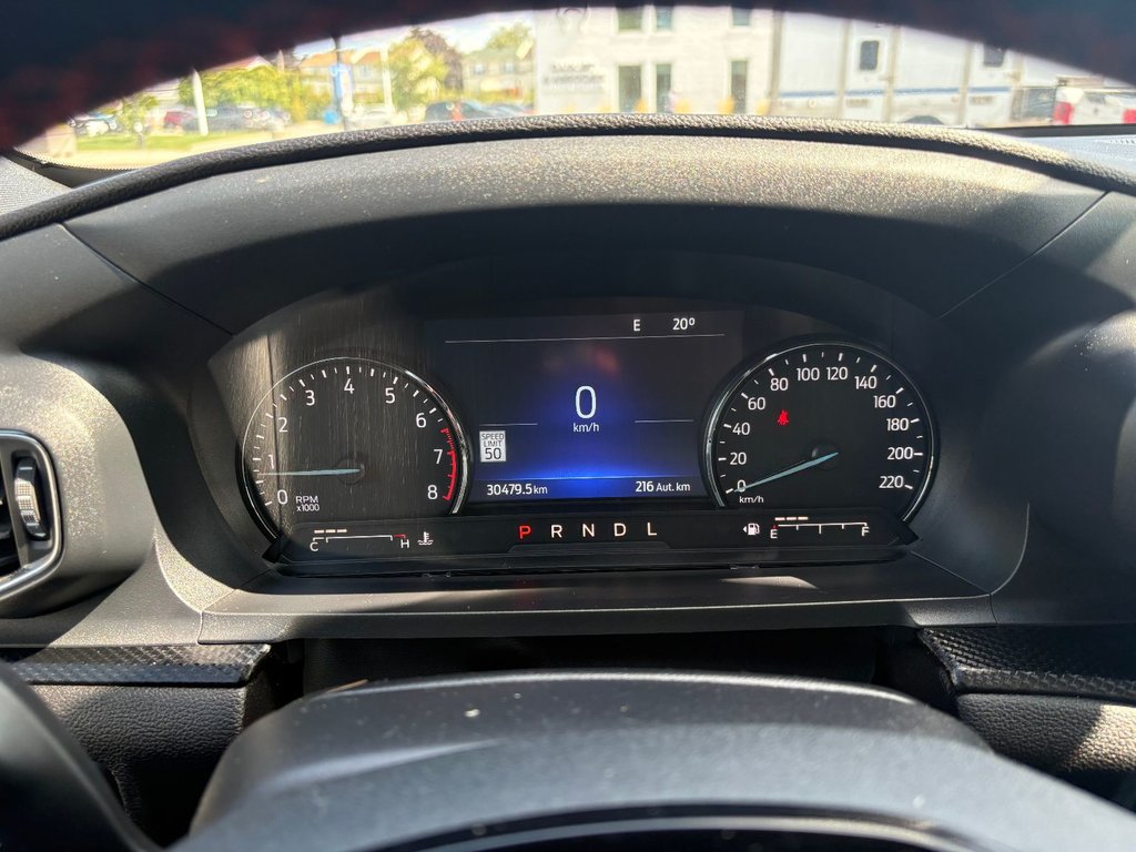 2022 Ford Explorer ST-Line in Pointe-Aux-Trembles, Quebec - 15 - w1024h768px