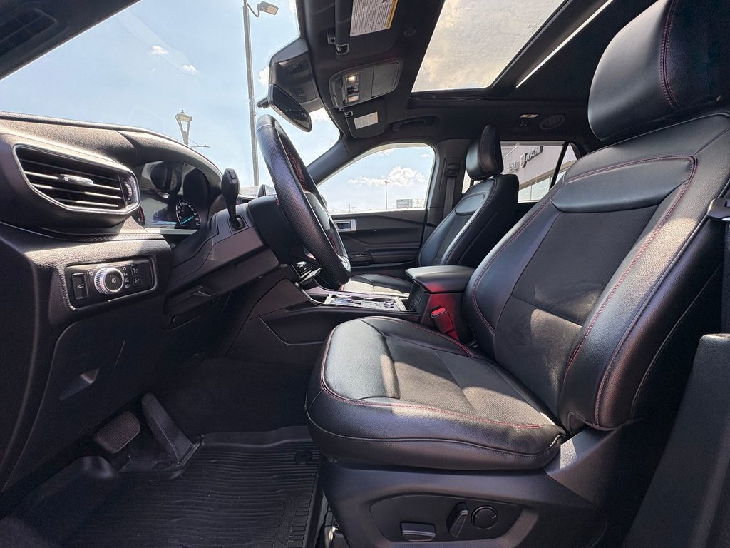 2022 Ford Explorer ST-Line in Pointe-Aux-Trembles, Quebec - 19 - w1024h768px