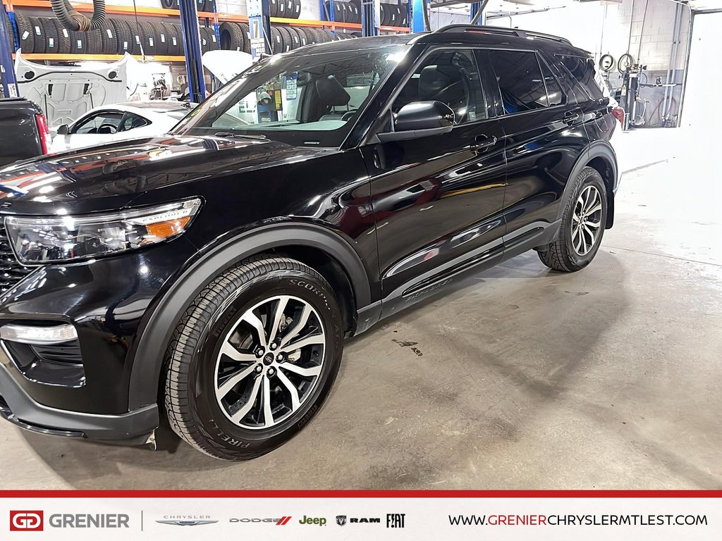 Ford Explorer ST-LINE + AWD + TOIT OUVRANT PANO 2023 à Pointe-Aux-Trembles, Québec - 4 - w1024h768px