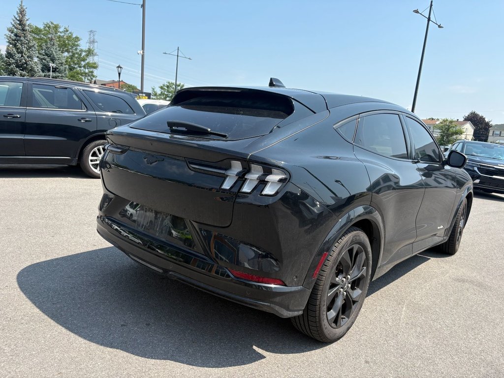 Ford Mustang Mach-E PREMIUM+EXTENDED RANGE 2023 à Pointe-Aux-Trembles, Québec - 11 - w1024h768px