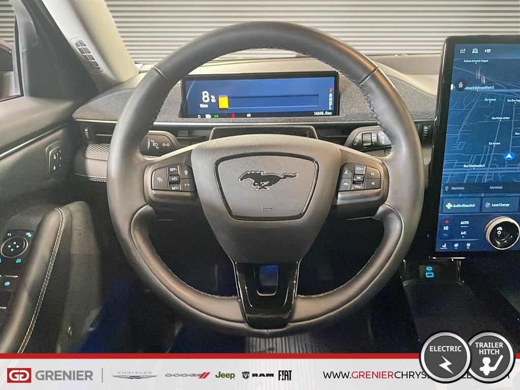 2024 Ford Mustang Mach-E PREMIUM + AWD + TOIT PANO + CUIR + GPS in Pointe-Aux-Trembles, Quebec - 9 - w1024h768px