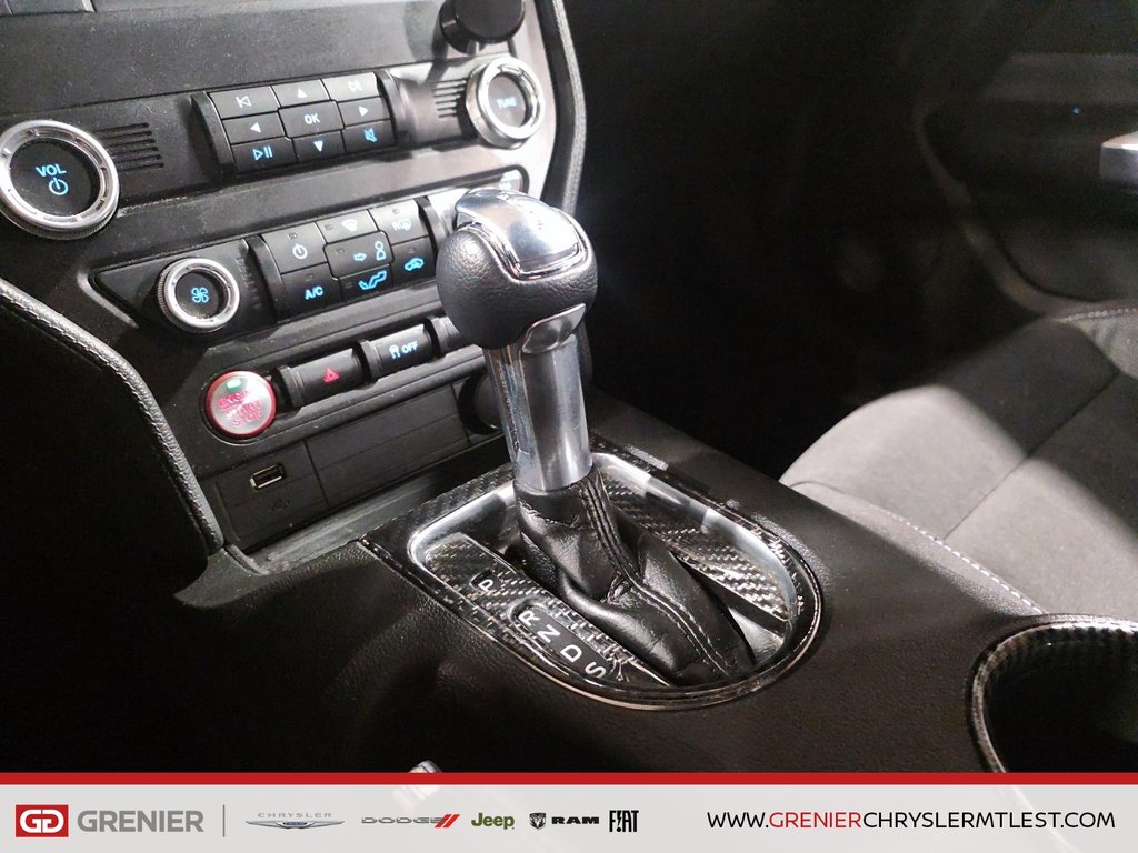 2022 Ford Mustang GT + V8 5.0L + GROUPE ELECTRIQUE in Pointe-Aux-Trembles, Quebec - 11 - w1024h768px