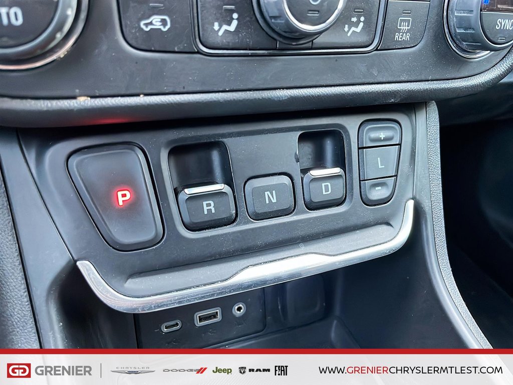 GMC Terrain SLE + AWD + CARPLAY 2021 à Pointe-Aux-Trembles, Québec - 19 - w1024h768px