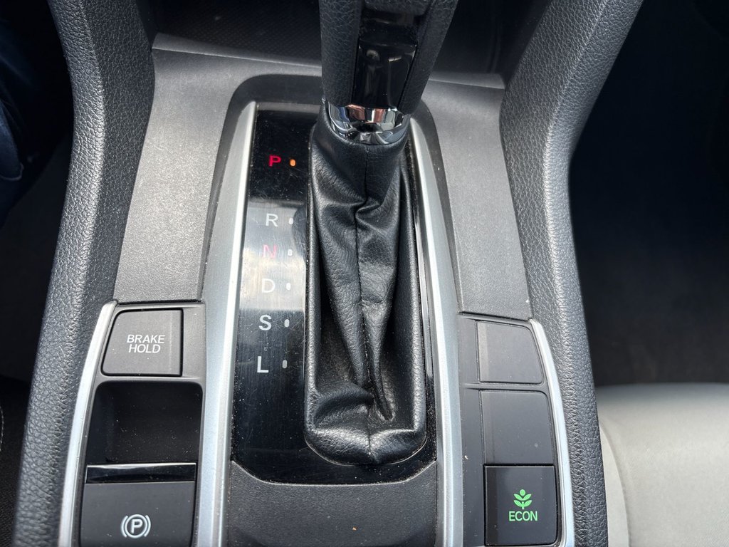 Honda Civic Coupe LX 2018 à Pointe-Aux-Trembles, Québec - 20 - w1024h768px