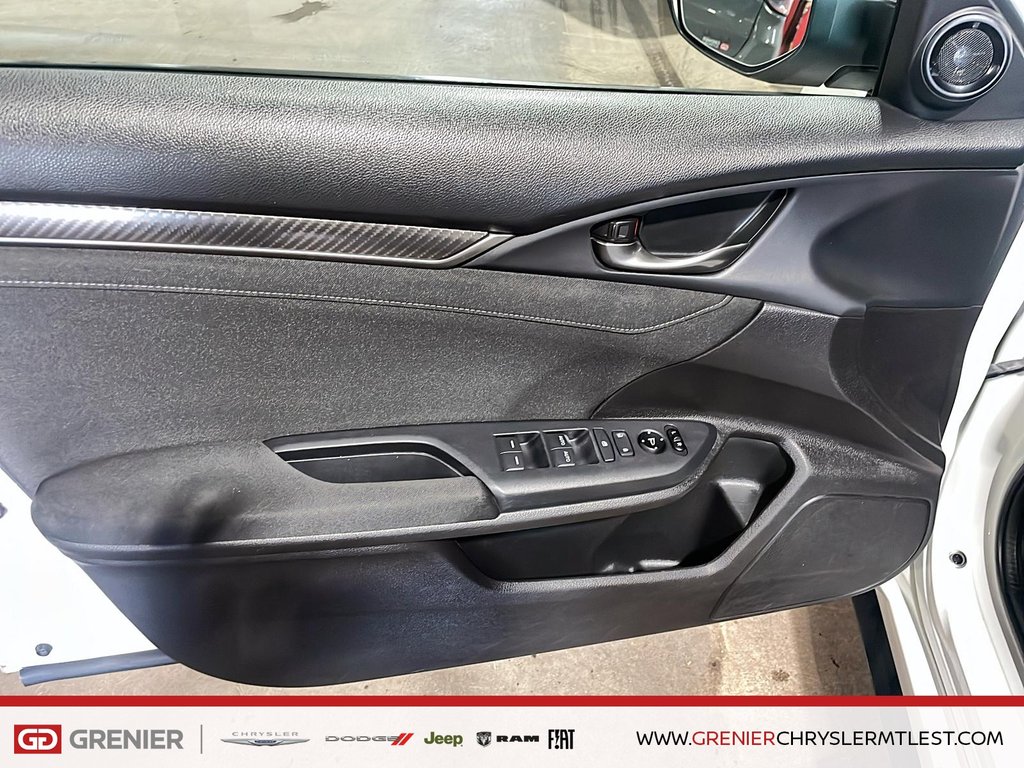 Honda Civic Hatchback SPORT + MANUELLE 2017 à Pointe-Aux-Trembles, Québec - 9 - w1024h768px