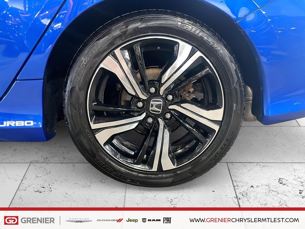 Honda Civic Sedan TOURING + AUTOMATIQUE + NAVIGATION GPS 2017 à Pointe-Aux-Trembles, Québec - 6 - w1024h768px