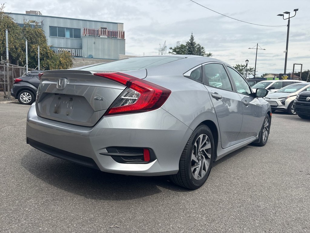 Honda Civic Sedan SE 2018 à Pointe-Aux-Trembles, Québec - 11 - w1024h768px