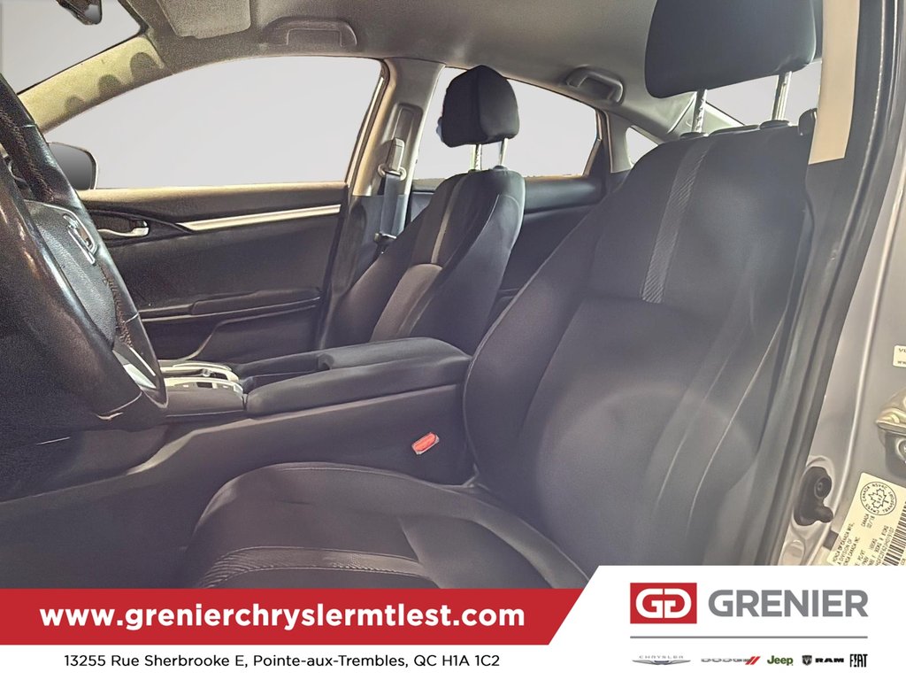 Honda Civic Sedan SE 2018 à Pointe-Aux-Trembles, Québec - 14 - w1024h768px