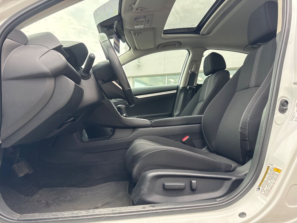 2019 Honda Civic Sedan EX in Pointe-Aux-Trembles, Quebec - 8 - w1024h768px