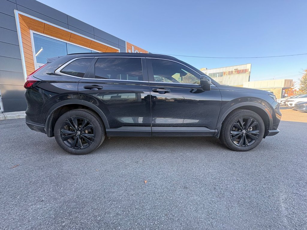 Honda CR-V Hybrid Touring 2025 à Pointe-Aux-Trembles, Québec - 4 - w1024h768px