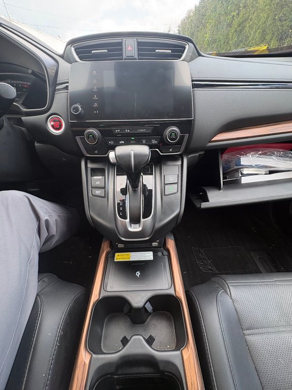 2022 Honda CR-V Touring AWD in Pointe-Aux-Trembles, Quebec - 10 - w1024h768px